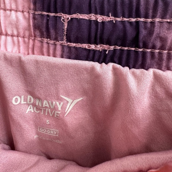 Old Navy Pink and Purple Activewear set- shorts/leggings small and bra XS - Picture 9 of 16